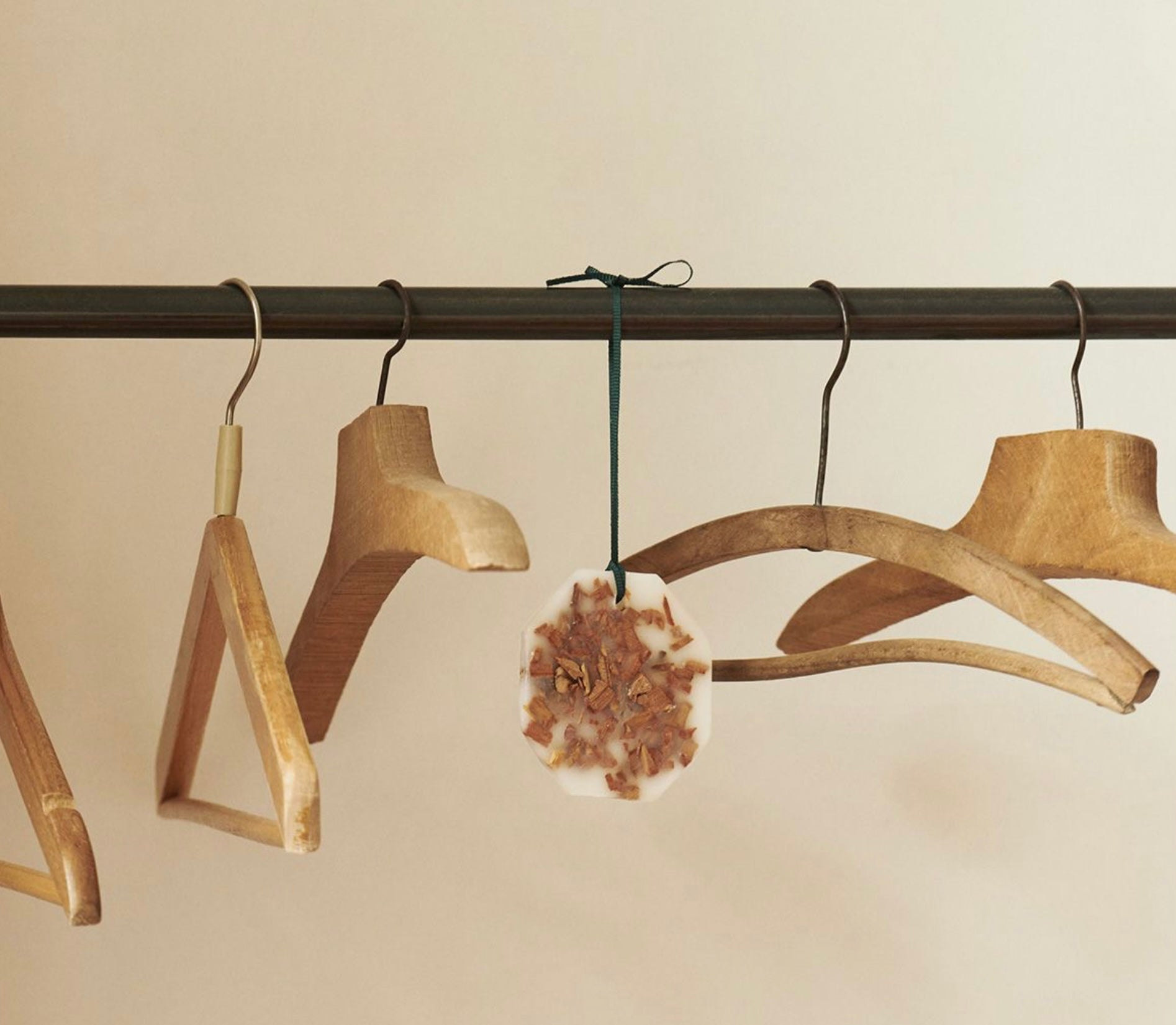 Cedar Botanical palets