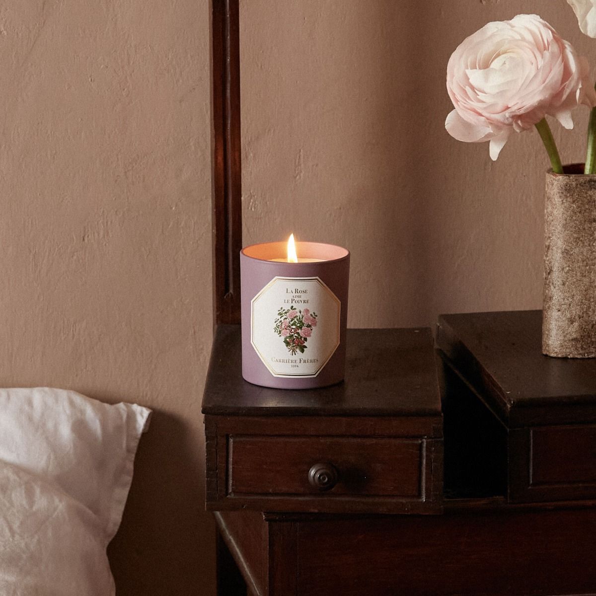 La Rose Aime le Poivre Candle