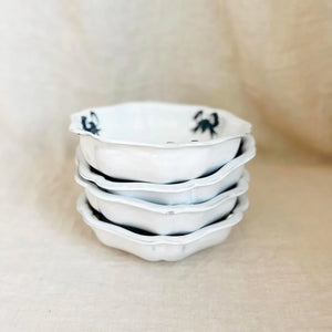 Marie-Antoinette black ribbon salad bowl