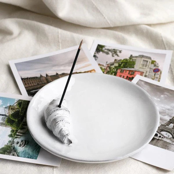 Croissant incense holder